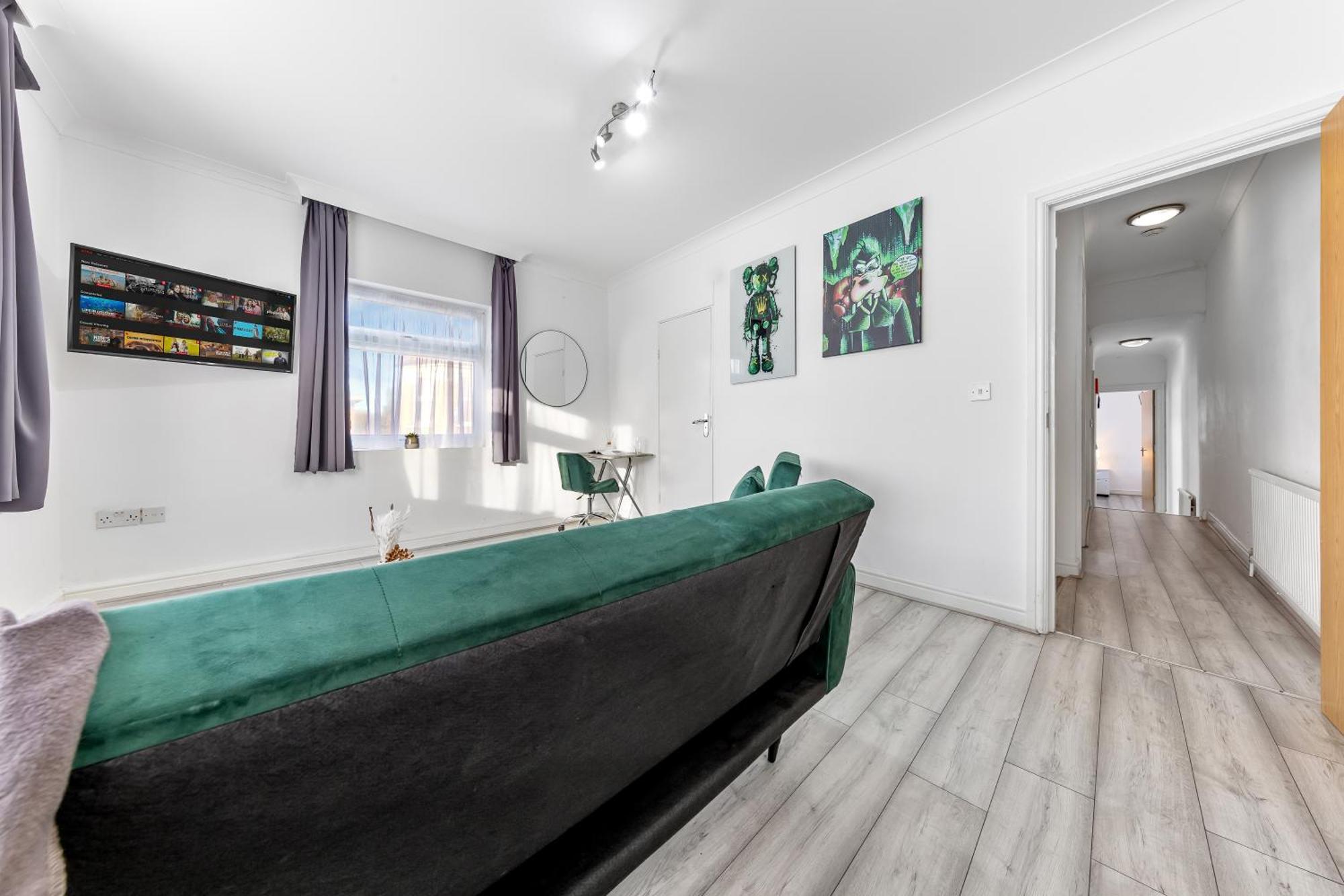 Green Hype - 10 Mins To Stadium - Sleeps 8 London Exterior foto