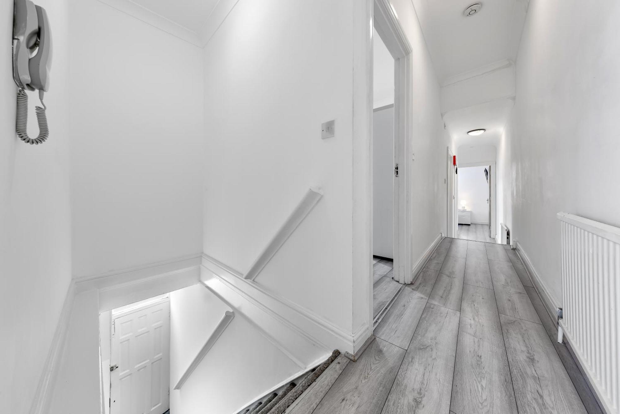 Green Hype - 10 Mins To Stadium - Sleeps 8 London Exterior foto