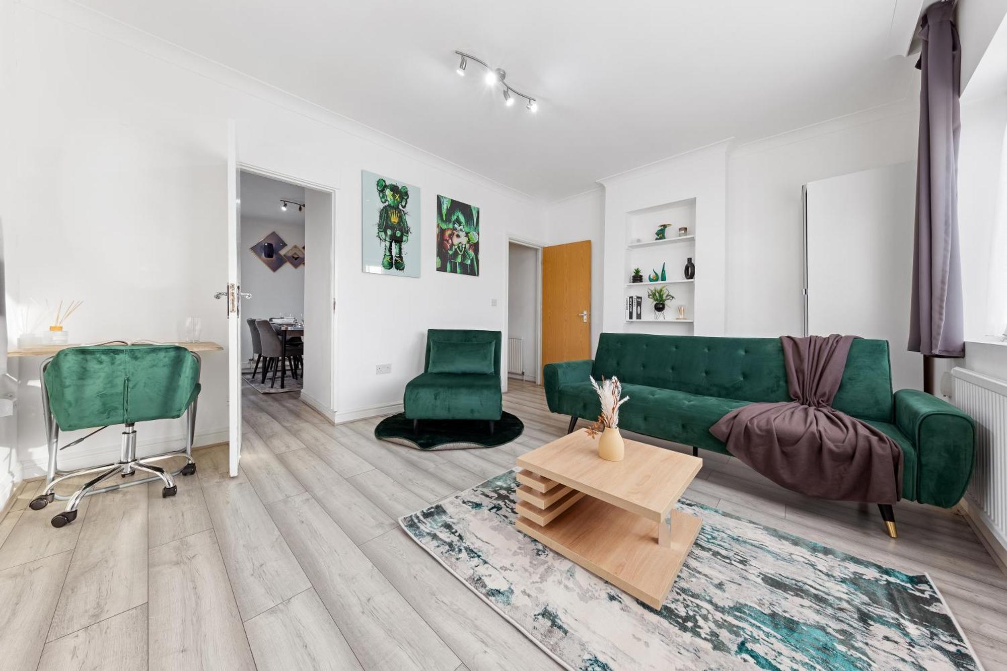 Green Hype - 10 Mins To Stadium - Sleeps 8 London Exterior foto